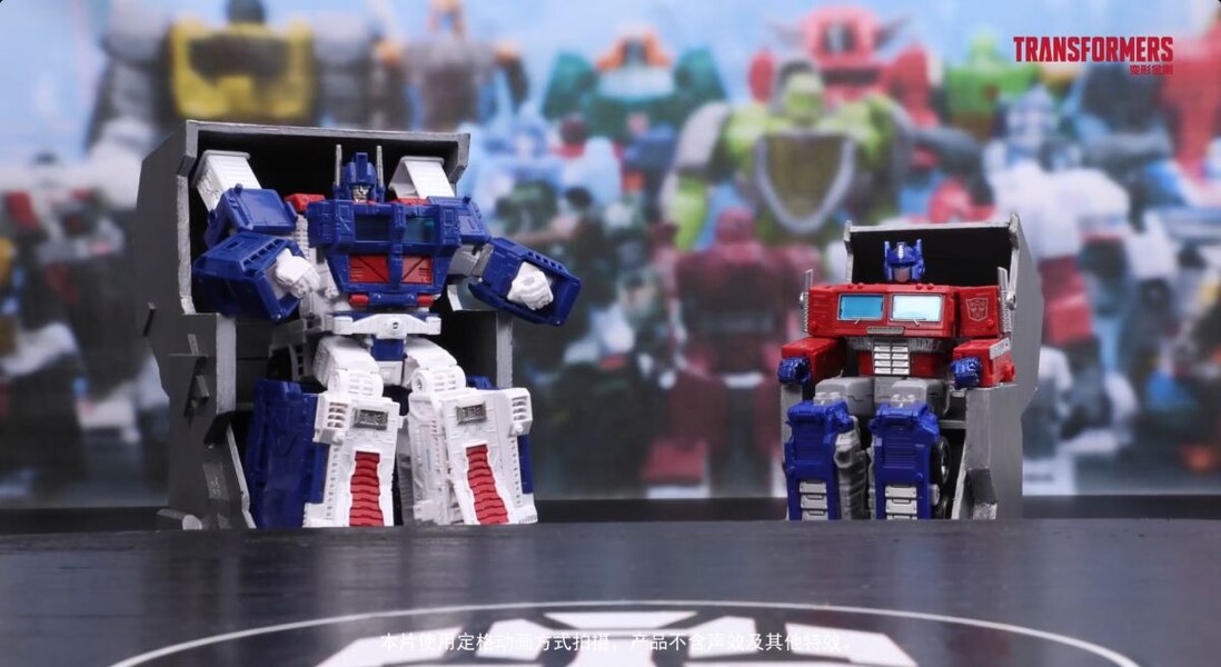 WATCH! Transformers Masters   Official Transformers Stop Motion Video  (4 of 51)